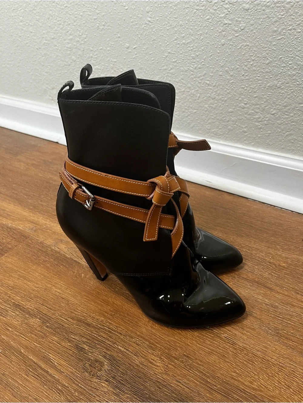 Louis Vuitton Black Ankle Heel Boot Size 39